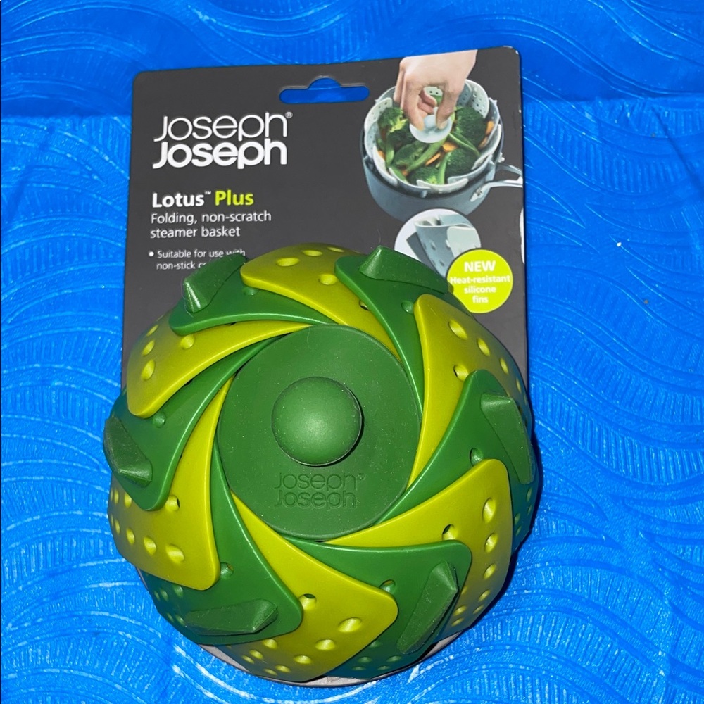 Joseph Joseph Lotus plus folding non-scratch steamer basket